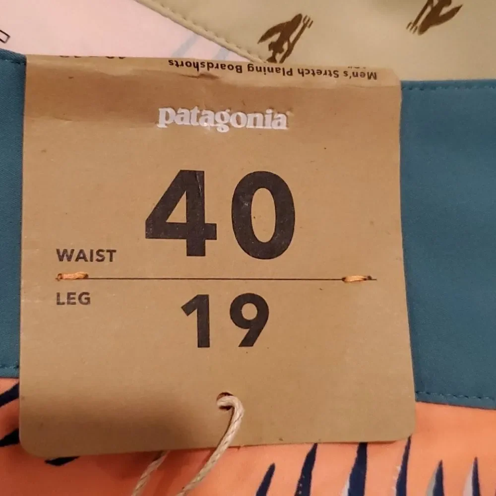 Patagonia Palms of my heart board shorts sz 40